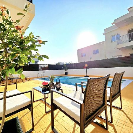 Spacious Villa With Private Pool Paphos Exterior photo